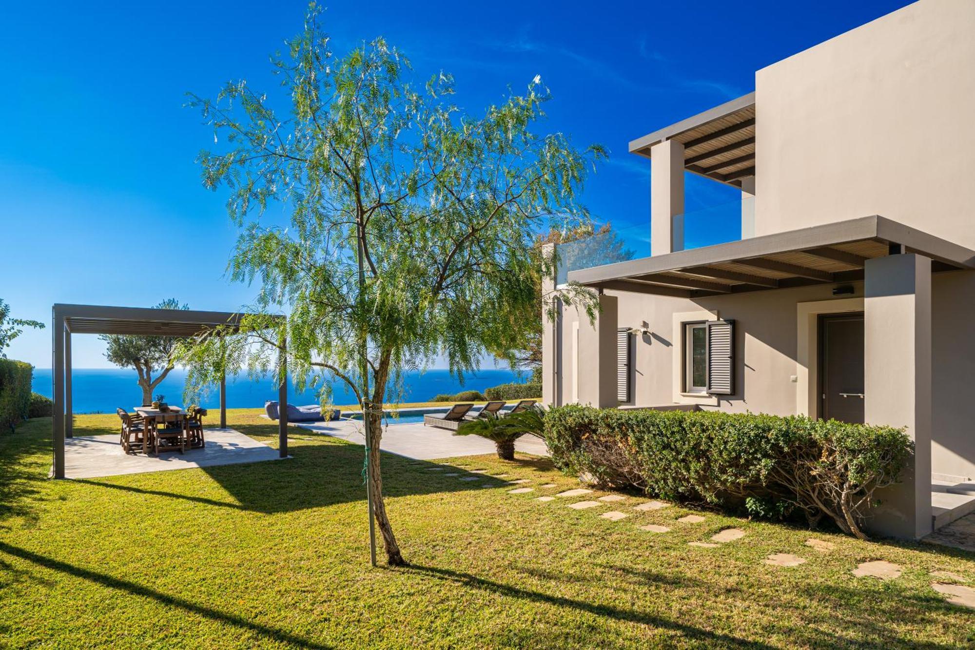 Villa Grande Azzurro In Lakíthra Exterior foto