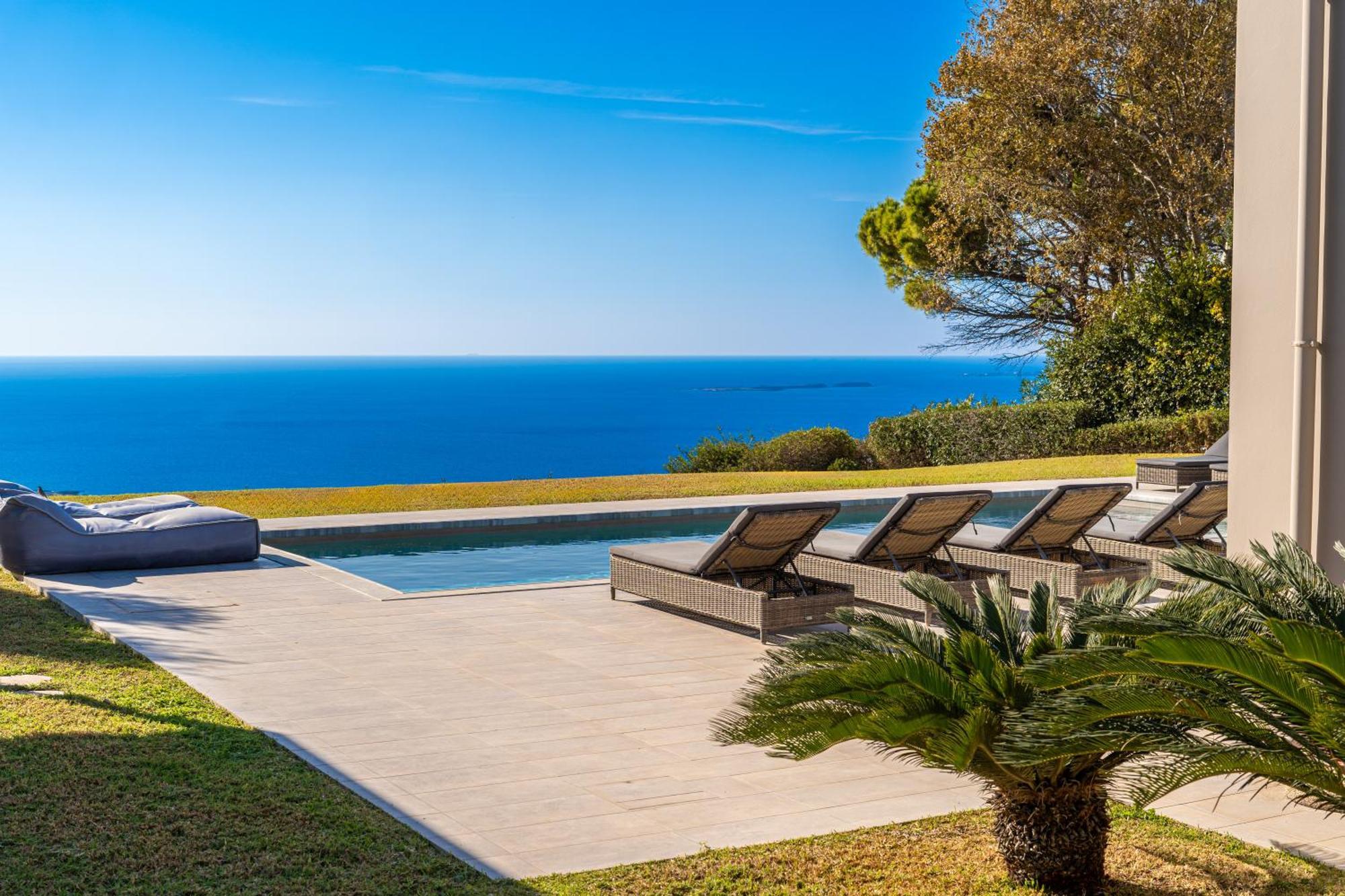 Villa Grande Azzurro In Lakíthra Exterior foto