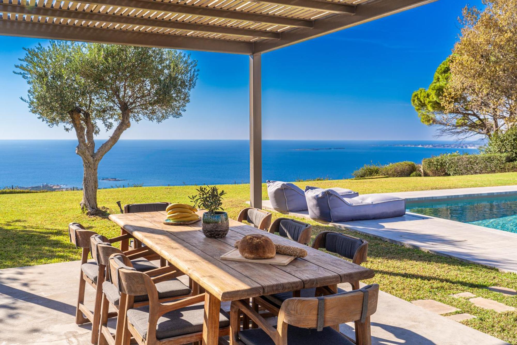 Villa Grande Azzurro In Lakíthra Exterior foto
